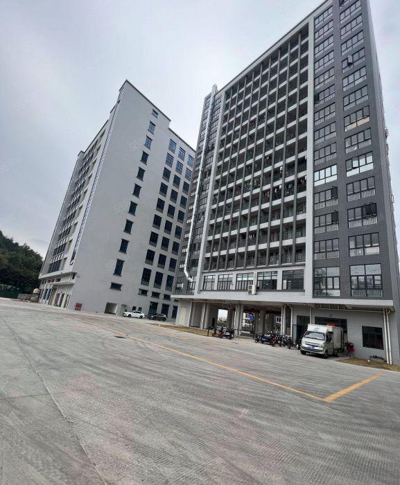 企石新出原房东 全新厂房出租 园区空地大 随时可看 仅租8块