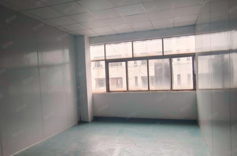 厂房出租企石镇中心厂房出租带3间现成办公室出租，水电齐全。