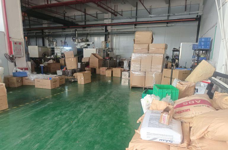 本地房东水电齐全精装修650平方可以进大车利用率很高