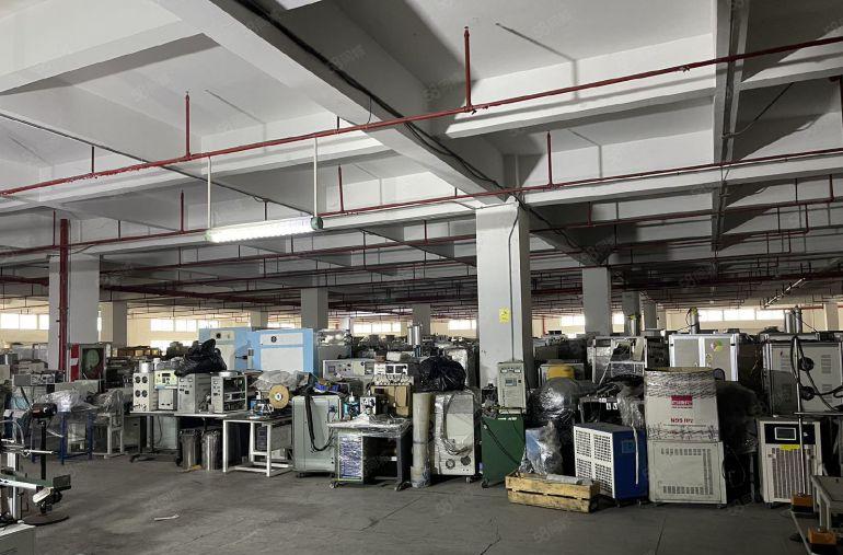 国有证独院只租15块现房一楼5.5米