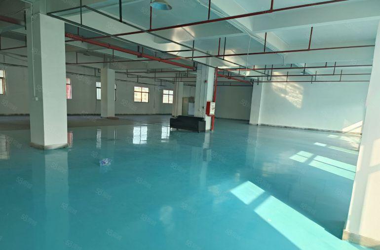 企石镇厂房3楼精装修车间1500平米地坪漆现成办公室低价出租