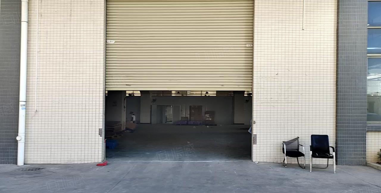 东莞企石镇原房东一楼4000平米厂房出租，6.5米高带牛角