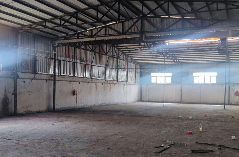 企石钢构滴水7米 单价10元 位置好易招工 格局方正