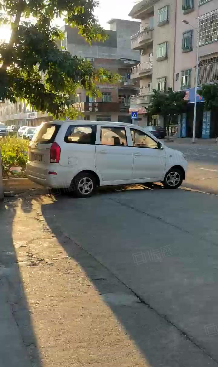 企石镇新空出独院钢构厂房，滴水9米，主线到车间，工业聚集地。