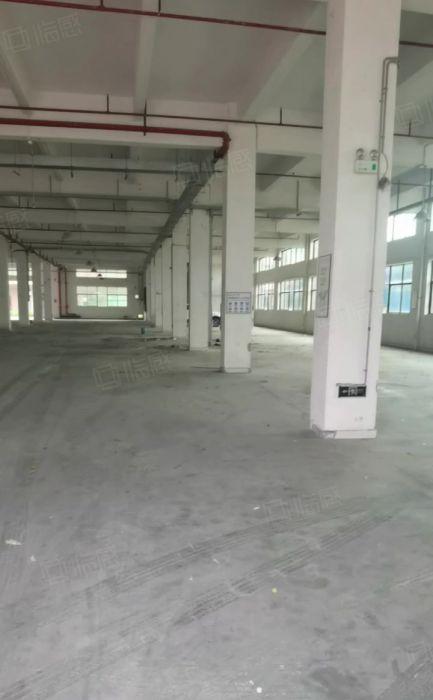 独院两层10500平方，一楼6米，二楼5米，低价出租15块