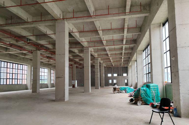 洪梅工业园区独栋厂房3600平方出租，可以按层分租，实际面积