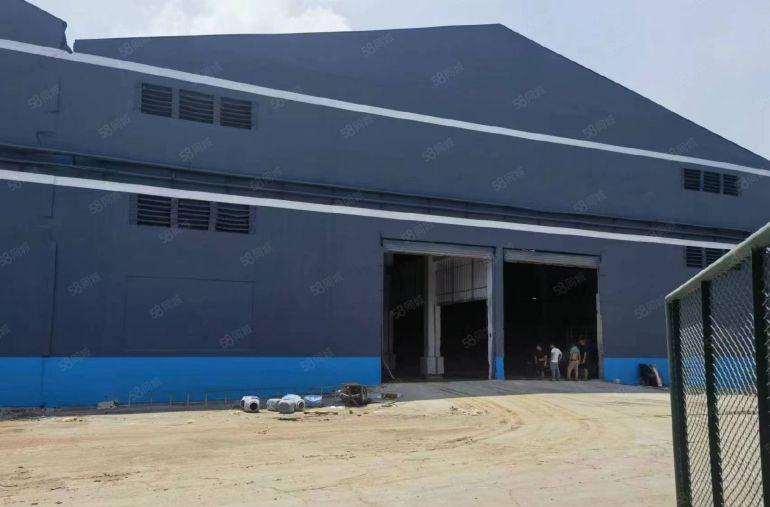 洪梅重工业厂房，高度9米，有现成行车，利用率高，可分租