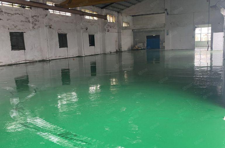 谢岗镇砖墙到顶单一层厂房面积9500平方，滴水10米，带行车