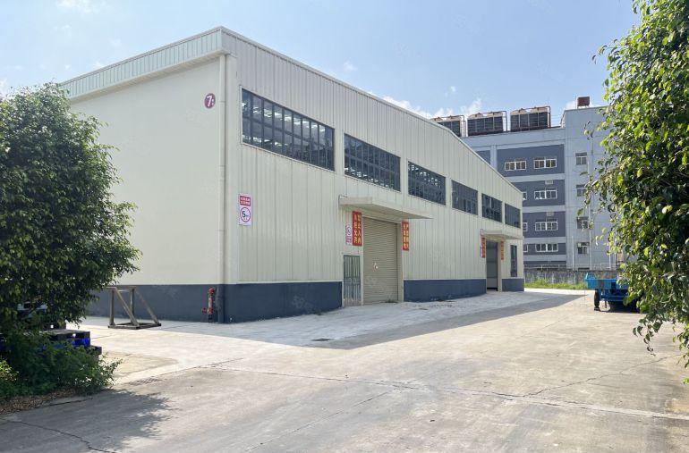 急租谢岗新出小独院适合抽粒注塑五金冲压家具机械设备仓库小污染