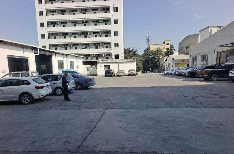 谢岗镇标准厂房一楼实际面积3500平方出租，层高7米，带喷淋