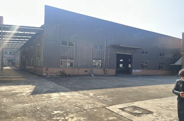 谢岗新出原房东独院，带独立办公室适合五金机器设备重工业塑胶等