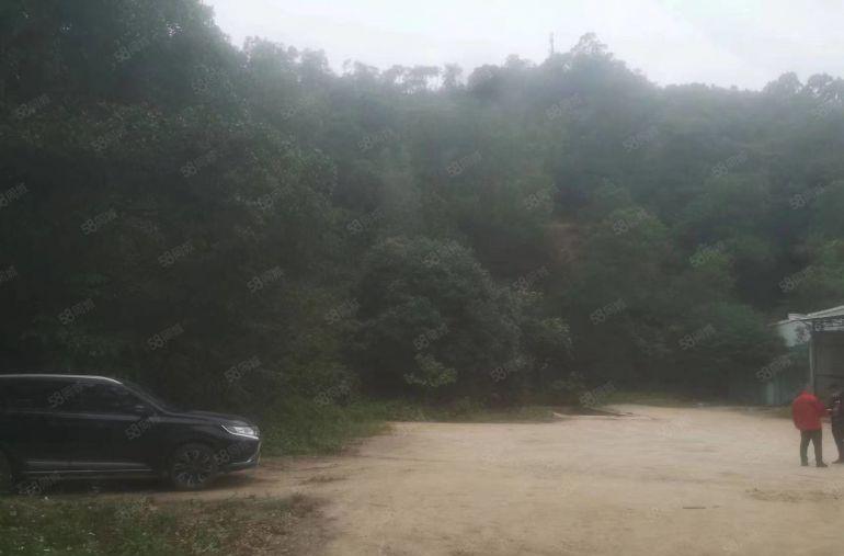 东莞黄江镇田美建筑300空地1100平方废品回收汽车停放行业