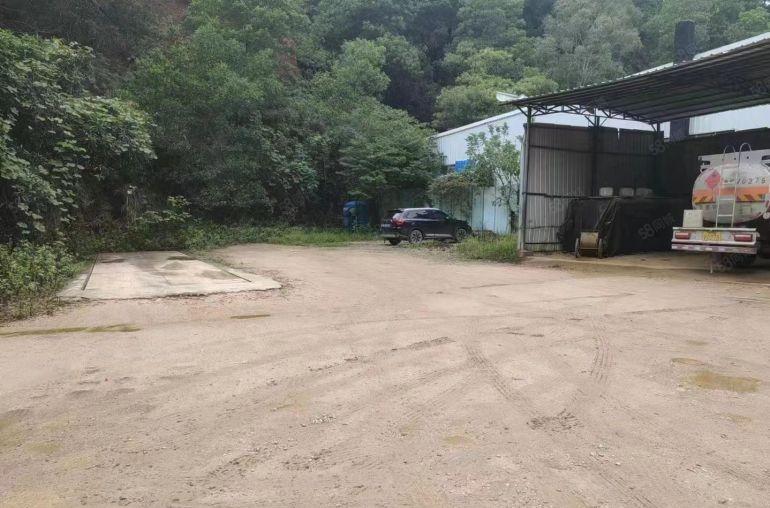 东莞黄江镇田美建筑300空地1100平方废品回收汽车停放行业