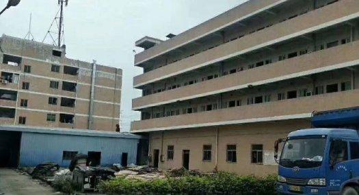 凤岗镇碧湖大道出租独院带牛角，行车厂房6000平