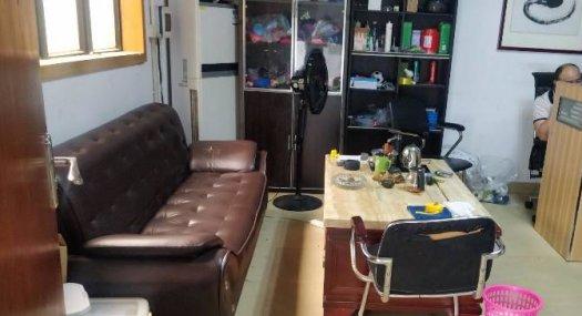 凤岗浸校塘出租一楼带行车6米高带装修办公室厂房600平