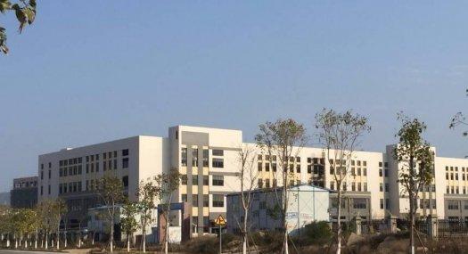 东莞9213㎡ 标准厂房 出售 层高5.8米 配电容量630千伏安 独门独院