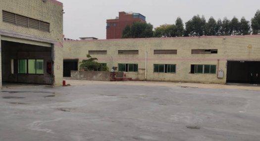 东莞广东东莞市大岭山镇大片美村长岭街75号5300㎡ 钢结构厂房租售层高8米 配电200KVA 可环评
