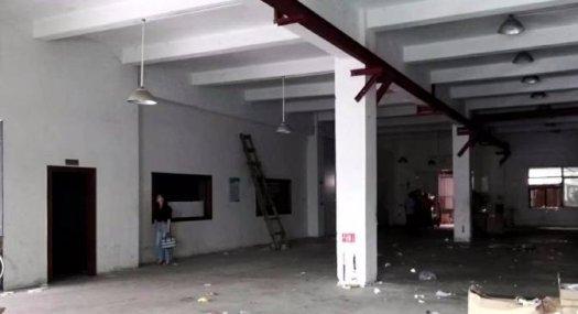 清溪三中注塑 模具 水电齐全厂房出租750平 带现成行车