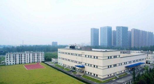 东莞市凤岗镇９４００平方米单层仓库出租