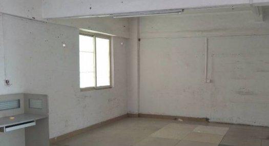 凤岗五联出租楼上小面积厂房400平适合小加工电子