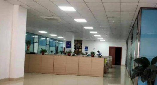 东莞东莞市 寮步镇一楼2000㎡ 厂房出租 独院 可环评 可分租