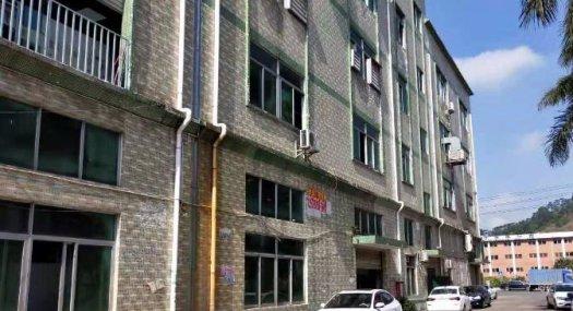 凤岗官井头靠近龙岗楼上现成办公室水电齐厂房766平