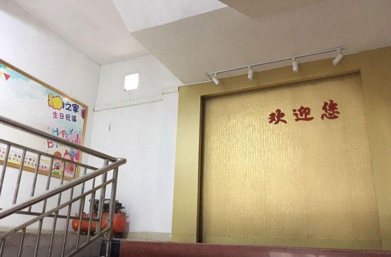 东莞黄江小型办公室250平小型厂房