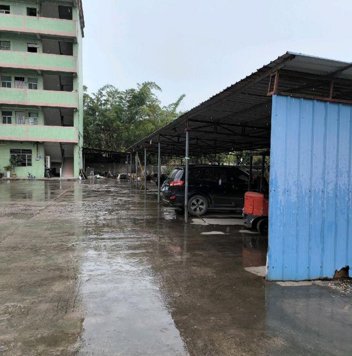 干净整洁，宽敞肃静，出行方便