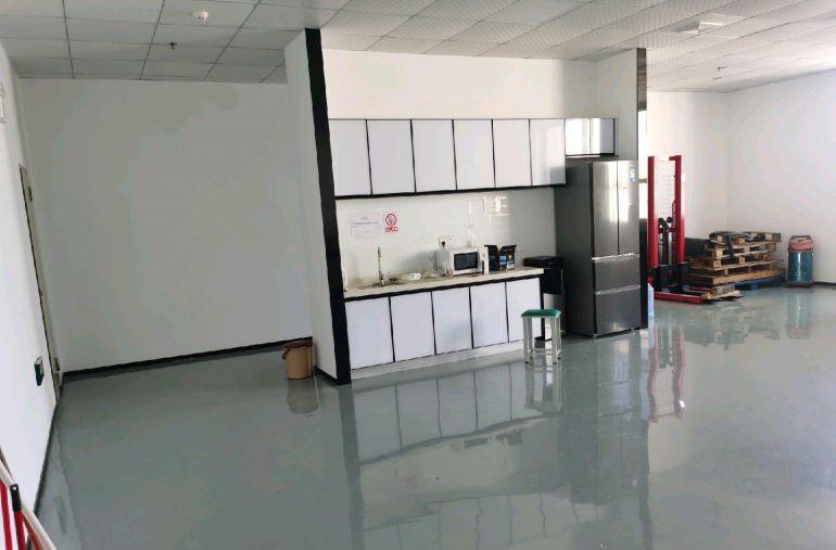 黄江光明港原房东精装厂房，分租/整租。