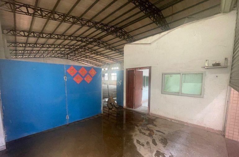 本人在东莞市虎门镇路东社区有五百多平厂房出租