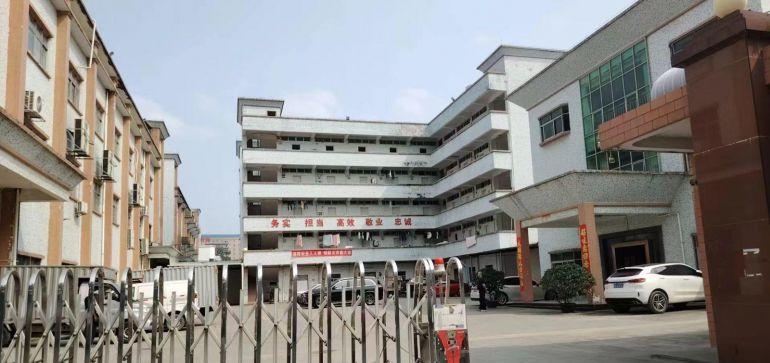 出租塘厦蛟乙塘银园街3号厂房及铁皮房及配套宿舍