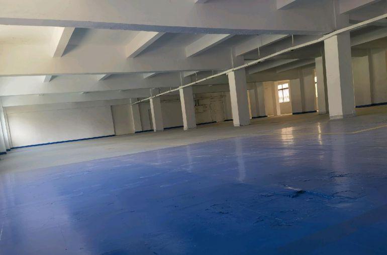 房东特价招租二楼880平