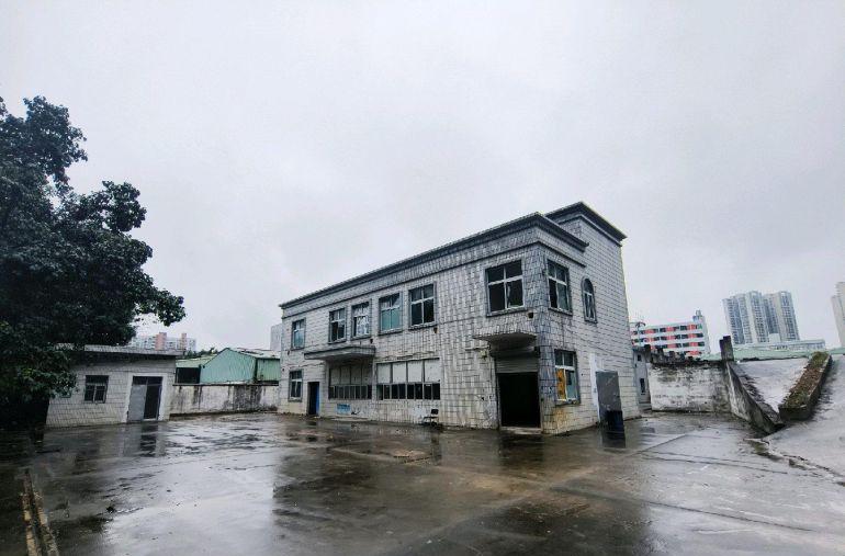 南城CBD核心位置，