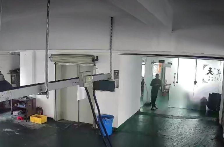 优选做五金CNC行业,水电已装好,可