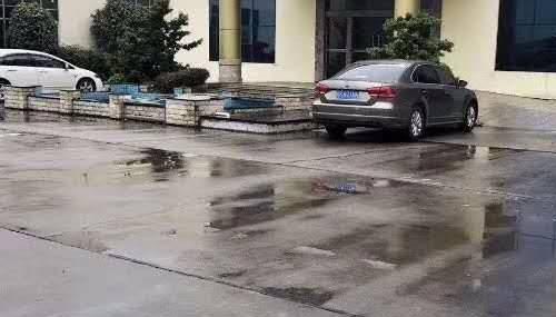 凤岗出租单一层钢构带卸货平台 带牛角高9米 超大空地