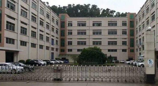 凤岗碧湖大道附近出租独院花园式楼上厂房一万平 电按需可分租