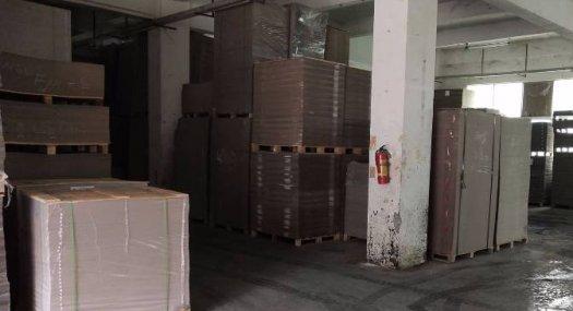 凤岗竹塘出租一楼现成水电5米高厂房600平带装修好办公室