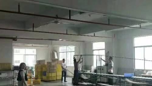 凤岗黄洞楼上印刷，包装，电子行业厂房出租550平方