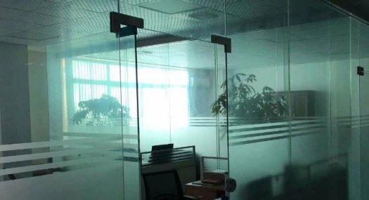 塘厦莲湖楼上适合电子，玩具消防喷淋厂房1300平