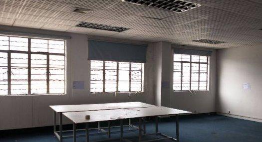 凤岗天堂围出租二楼拎包入驻厂房750平、近主干道边