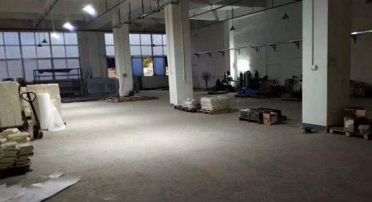 凤岗金凤凰原房东一楼适合各行业厂房1510平高5米