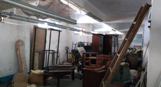 凤岗雁田怡安工业城附近出租独院厂房1200平交通方便好招工