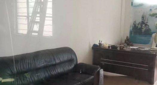 凤岗沙岭车站 楼上厂房出租600平 有现成办公室