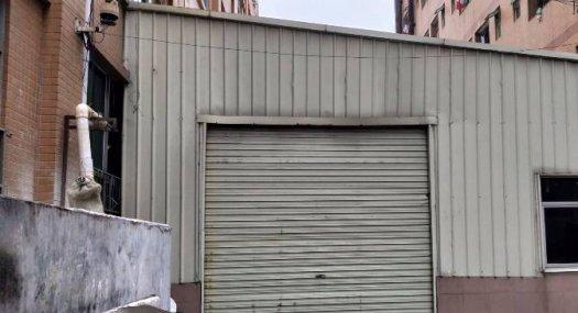 凤岗天堂围临近平湖出租楼上毛刷电子皮具厂房2000平带装修