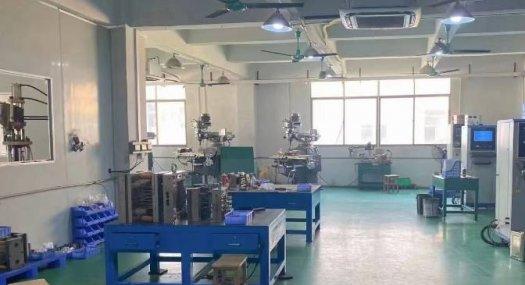 长安沙头二楼厂房出租680平方 带现成办公室 主线