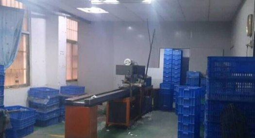 凤岗油甘埔村委会厂房出租400平现成办公室交通方便