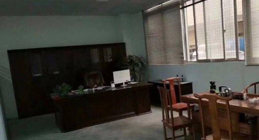 凤岗凤德岭一楼高6米 厂房出租1450平位置佳 空地超大