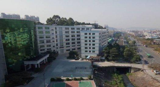 东莞市清溪镇４０００平米五楼厂房出租（专租电池厂）