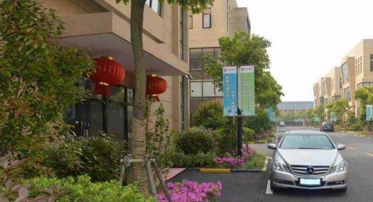 佛山顺德 框架结构厂房 出售 层高8.1米