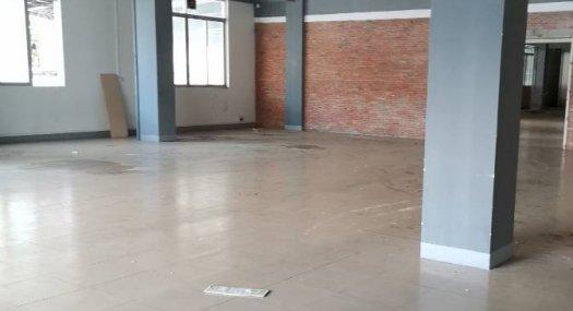 佛山禅城 佛山市禅城区张槎五峰二路33号2000㎡ 厂房租售配电300KVA 独院